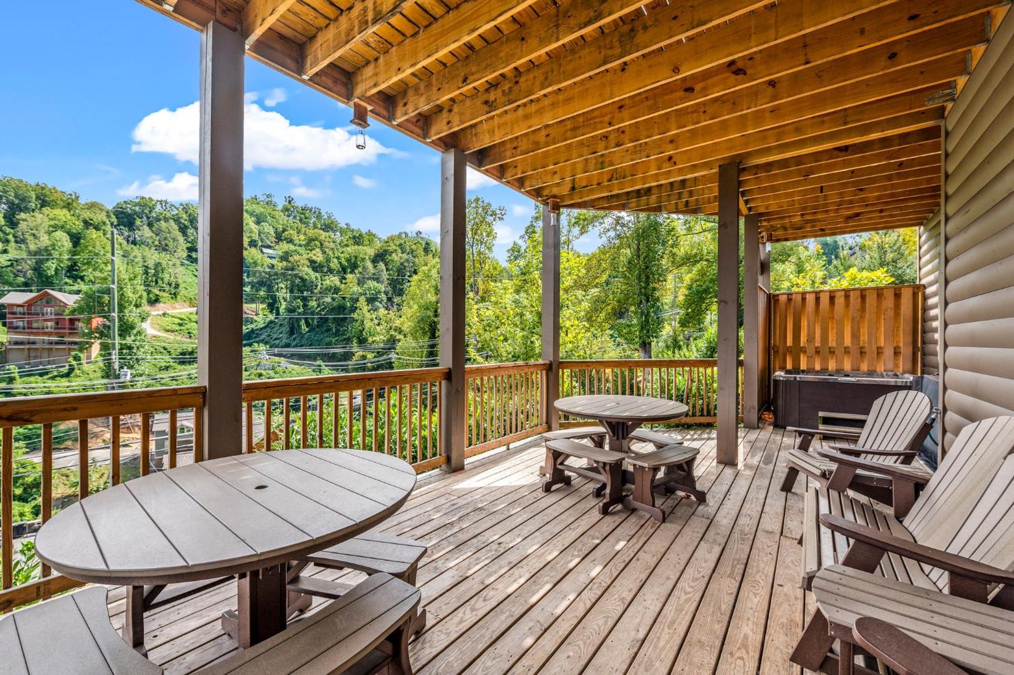 The Majestic Pine Retreat By Stony Brook Cabins Villa Gatlinburg Ngoại thất bức ảnh