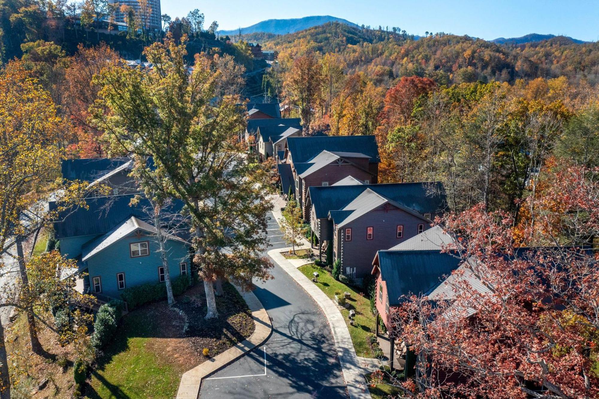 The Majestic Pine Retreat By Stony Brook Cabins Villa Gatlinburg Ngoại thất bức ảnh